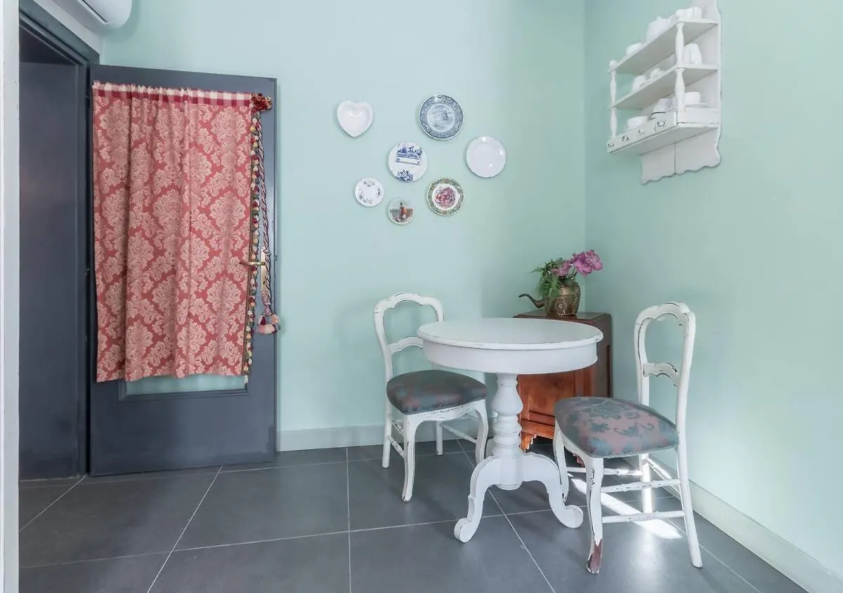Rio Marin Floating Gondola View & Patio Apartment Venice 0*,  Italy